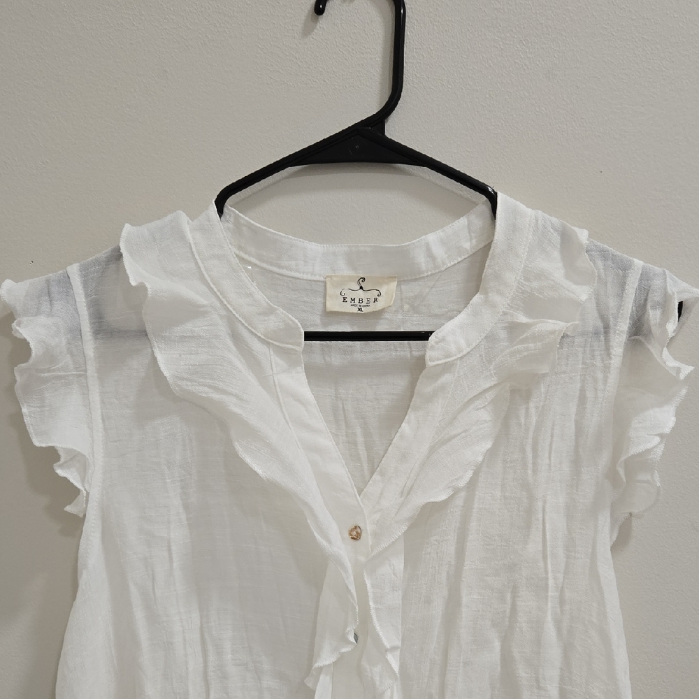 Ember Ruffle Button-Down Blouse - Picture 4 of 12